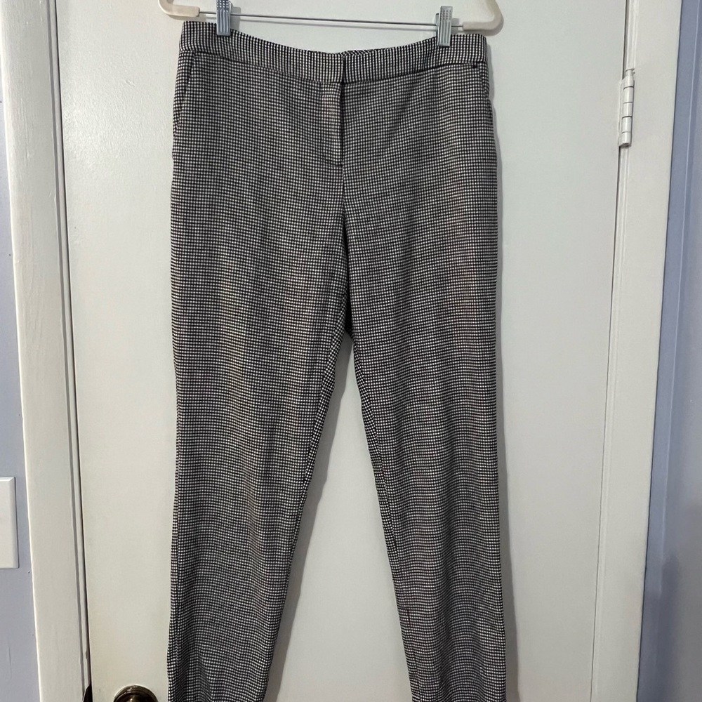 Vince Camuto Cropped Houndstooth Patterned Garment